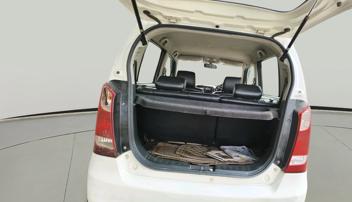 2017 Maruti Wagon R 1.0 VXI, Petrol, Manual, 74,139 km, exterior