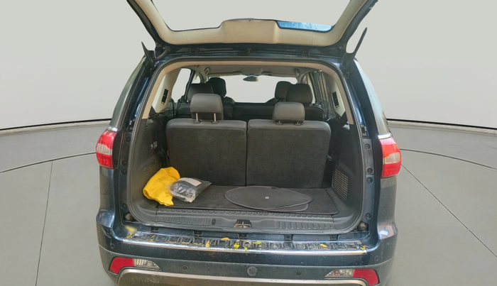 2017 Tata Hexa XTA 4X2 7 STR, Diesel, Automatic, 59,449 km, exterior