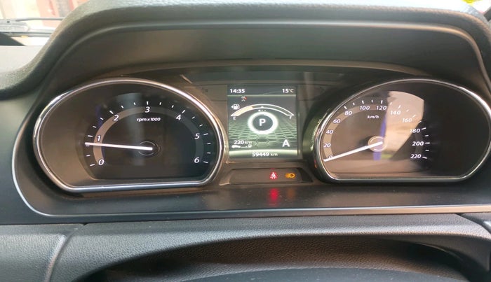 2017 Tata Hexa XTA 4X2 7 STR, Diesel, Automatic, 59,449 km, interior