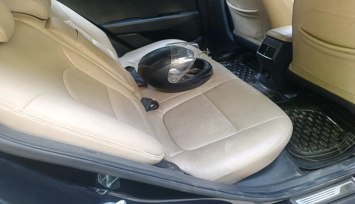 2016 Hyundai Creta SX PLUS AT 1.6 PETROL, Petrol, Automatic, 81,256 km, interior
