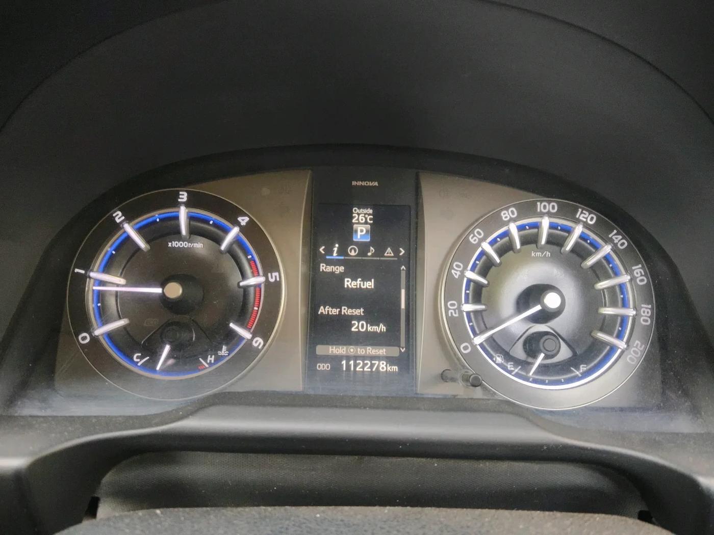 2017 Toyota Innova Crysta 2.8 ZX AT 7 STR, Diesel, Automatic, 1,12,278 km, interior