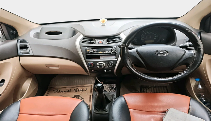 2016 Hyundai Eon ERA +, Petrol, Manual, 82,588 km, interior