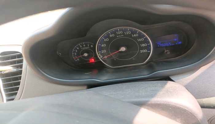 2011 Hyundai i10 MAGNA 1.2, Petrol, Manual, 1,79,265 km, interior