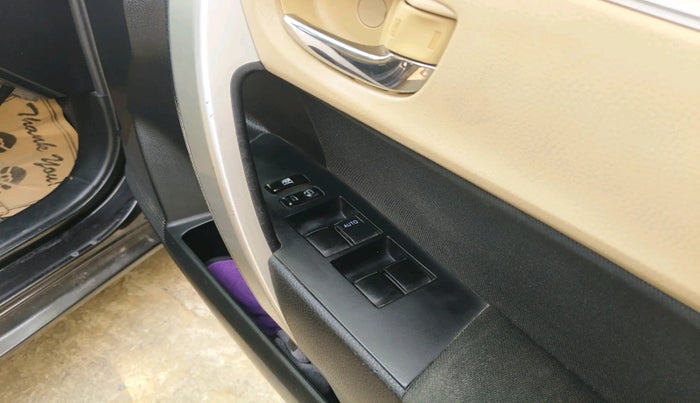 2018 Toyota Corolla Altis G CVT PETROL, Petrol, Automatic, 56,147 km, interior