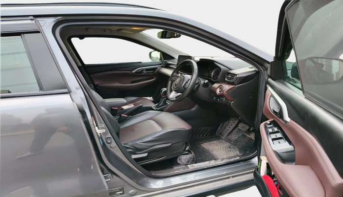 2022 Maruti Grand Vitara ALPHA SMART HYBRID AT, Petrol, Automatic, 68,071 km, interior