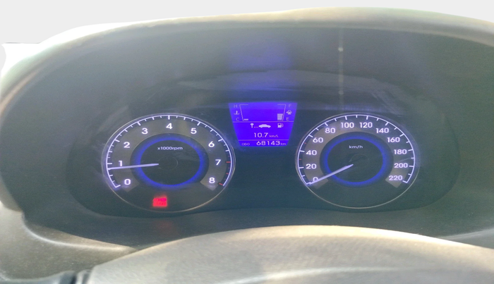 2013 Hyundai Verna FLUIDIC 1.6 VTVT SX, Petrol, Manual, 68,143 km, interior