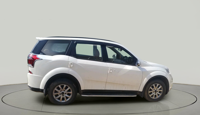 2019 Mahindra XUV500 W9, Diesel, Manual, 43,638 km, exterior