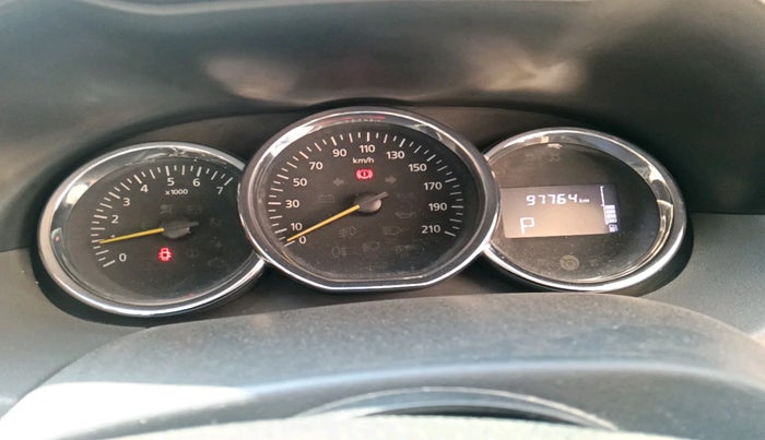 2017 Renault Duster RXS CVT, Petrol, Automatic, 97,764 km, interior