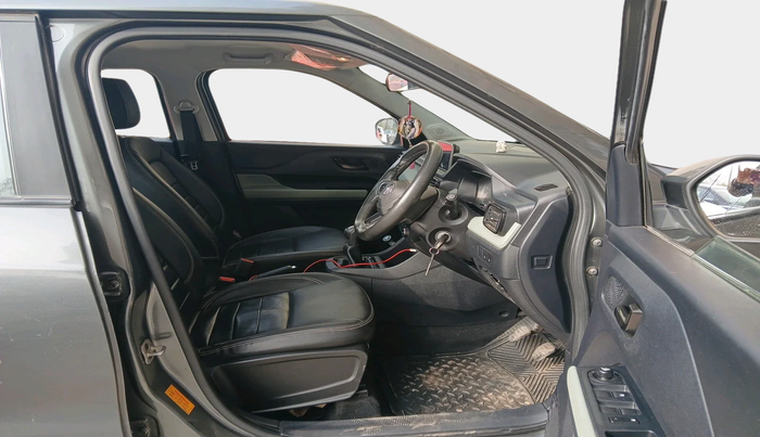 2023 Tata PUNCH ADVENTURE MT, Petrol, Manual, 42,729 km, interior