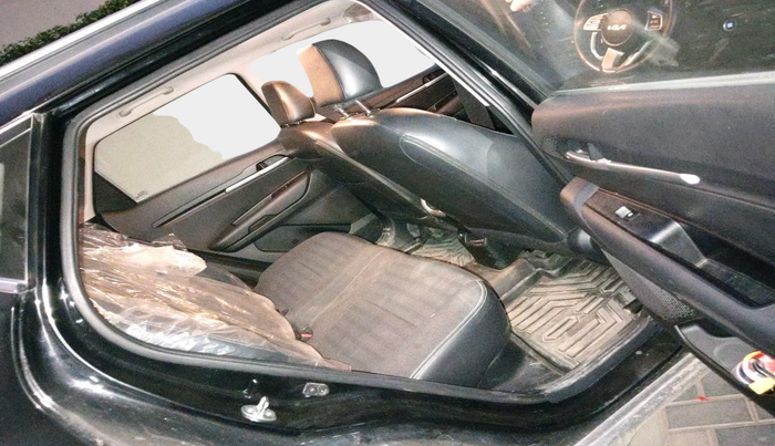 2023 KIA SONET HTK PLUS 1.0 IMT, Petrol, Manual, 27,430 km, interior