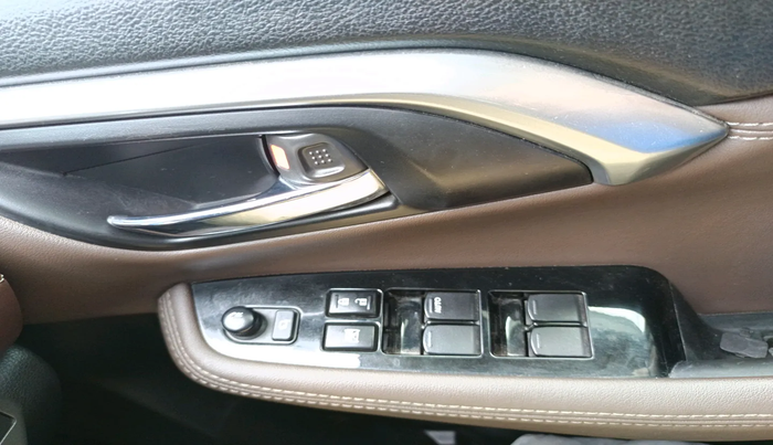 2022 Toyota URBAN CRUISER HYRYDER G HYBRID, Hybrid, Automatic, 29,472 km, interior