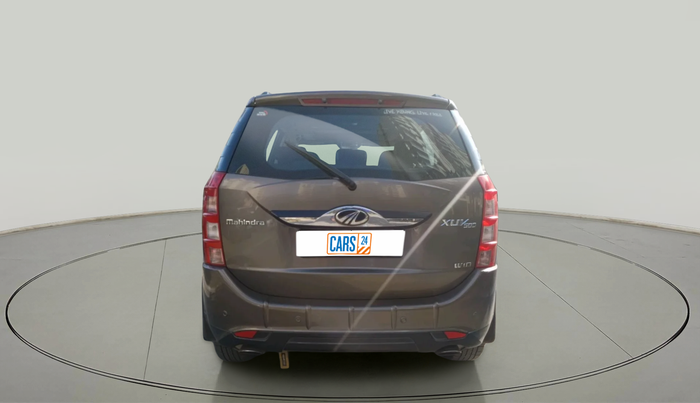 2018 Mahindra XUV500 W10, Diesel, Manual, 1,21,348 km, exterior