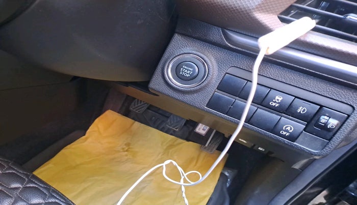 2024 Maruti BREZZA ZXI SMART HYBRID , Petrol, Manual, 15,196 km, interior