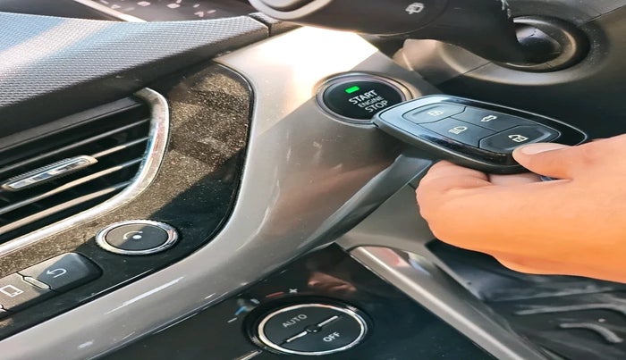 2019 Tata NEXON XZA PLUS PETROL DUAL TONE, Petrol, Automatic, 17,342 km, interior