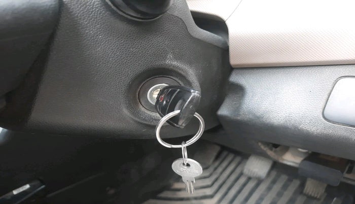 2015 Hyundai Grand i10 SPORTZ 1.2 KAPPA VTVT, Petrol, Manual, 68,350 km, interior