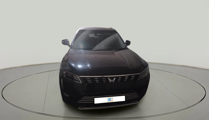 2023 Mahindra XUV300 W8 1.5 DIESEL, Diesel, Manual, 9,721 km, exterior