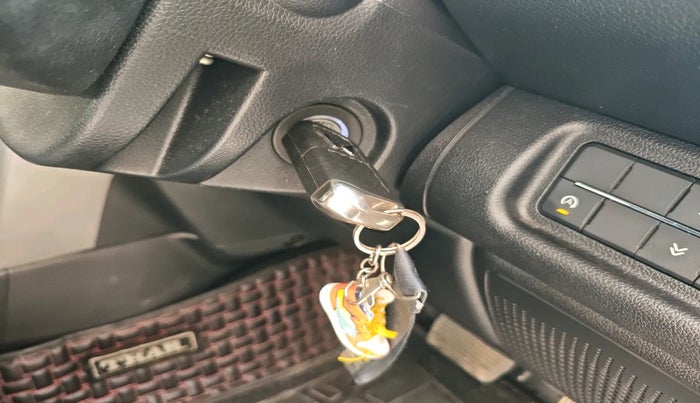 2024 Mahindra Thar LX P 2WD AT HT, Petrol, Automatic, 31,205 km, interior