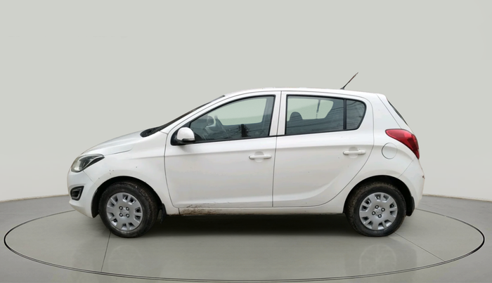 2012 Hyundai i20 MAGNA 1.2, Petrol, Manual, 98,438 km, exterior