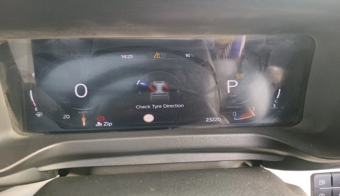 2025 Mahindra Thar Roxx AX7 L Diesel AT 2WD, Diesel, Automatic, 23,220 km, interior