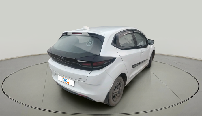 2024 Tata ALTROZ XE CNG, Petrol, Manual, 35,668 km, exterior