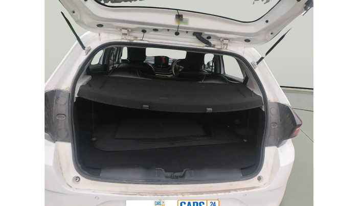 2024 Tata ALTROZ XE CNG, Petrol, Manual, 35,668 km, exterior