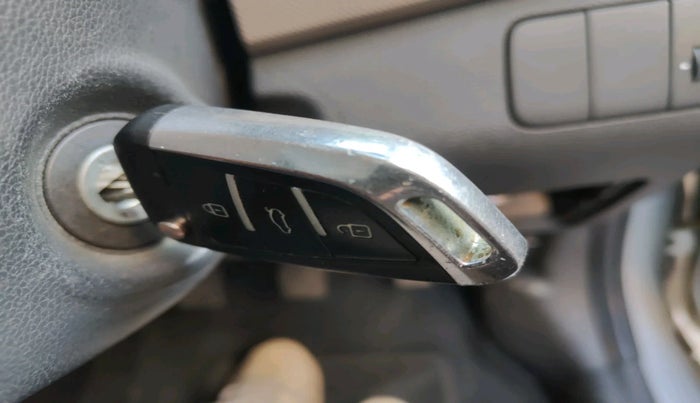 2016 Hyundai Xcent S 1.2, Petrol, Manual, 62,491 km, interior