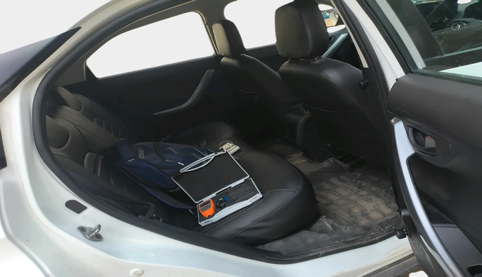 2023 Tata NEXON XE PETROL, Petrol, Manual, 16,549 km, interior