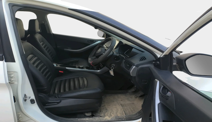 2023 Tata NEXON XE PETROL, Petrol, Manual, 16,549 km, interior