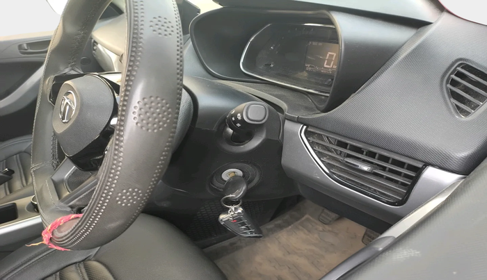 2023 Tata NEXON XE PETROL, Petrol, Manual, 16,549 km, interior