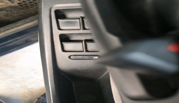 2022 Tata Tiago XT CNG, Petrol, Manual, 84,983 km, interior