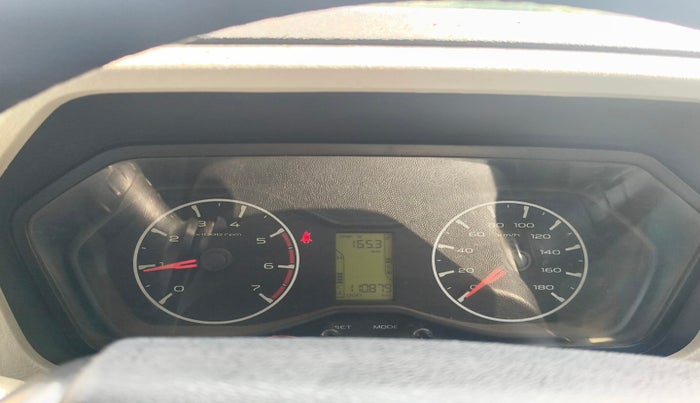2018 Mahindra Scorpio S7, Diesel, Manual, 1,10,879 km, interior