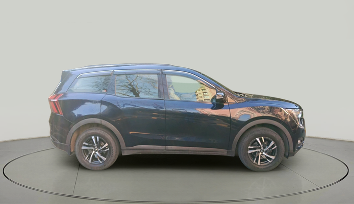 2022 Mahindra XUV700 AX 5 P MT 5 STR, Petrol, Manual, 66,462 km, exterior