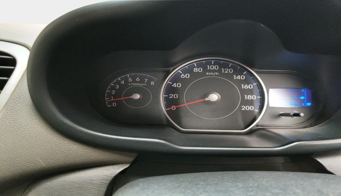 2015 Hyundai i10 SPORTZ 1.1, Petrol, Manual, 30,266 km, interior