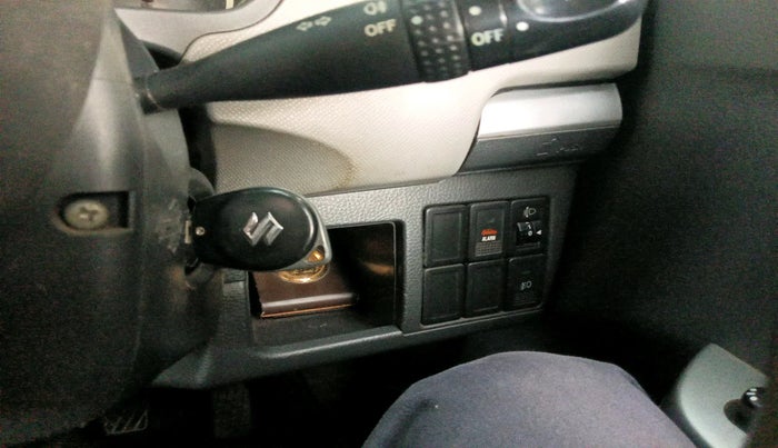 2012 Maruti Wagon R 1.0 VXI, Petrol, Manual, 40,155 km, interior