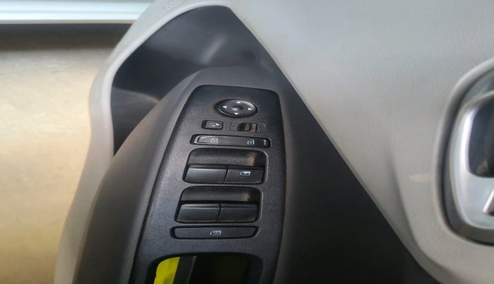 2020 Hyundai GRAND I10 NIOS SPORTZ 1.2 KAPPA VTVT, Petrol, Manual, 59,183 km, interior