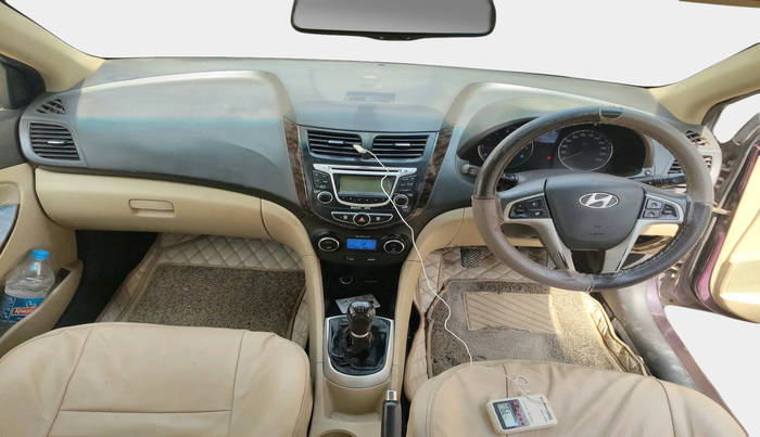 2012 Hyundai Verna FLUIDIC 1.6 VTVT EX, Petrol, Manual, 1,55,223 km, interior