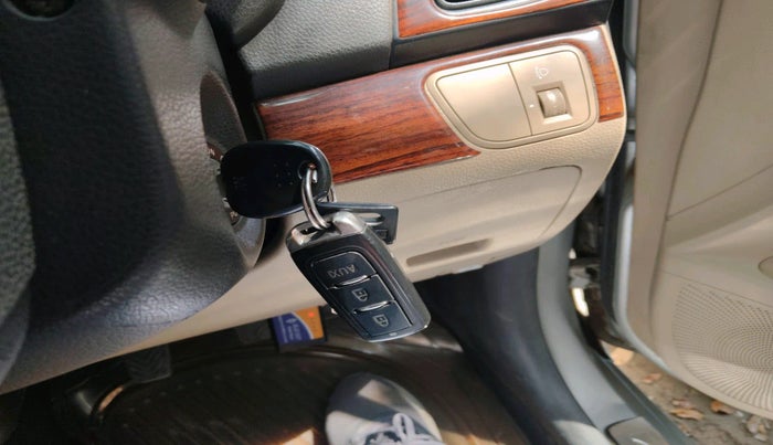 2012 Hyundai Eon ERA +, Petrol, Manual, 47,030 km, interior