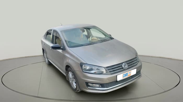 2016 Volkswagen Vento COMFORTLINE 1.6, Petrol, Manual, 1,00,008 km, exterior