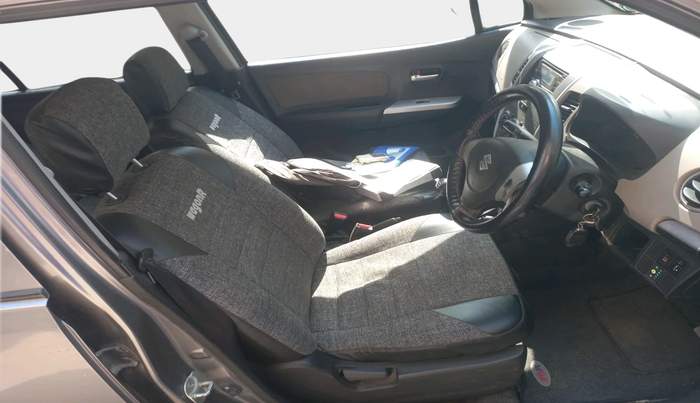 2013 Maruti Wagon R 1.0 LXI CNG, CNG, Manual, 60,671 km, interior