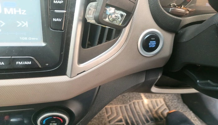 2016 Hyundai Creta SX PLUS 1.6 PETROL, Petrol, Manual, 92,664 km, interior