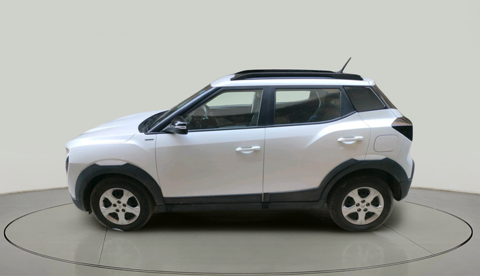 2024 Mahindra XUV 3XO MX3 1.2 L TCMPFI AT, Petrol, Automatic, 16,504 km, exterior