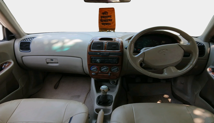 2011 Hyundai Accent EXECUTIVE, Petrol, Manual, 83,091 km, interior