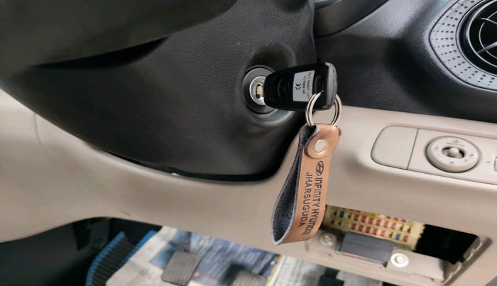 2022 Hyundai NEW SANTRO SPORTZ MT, Petrol, Manual, 4,813 km, interior