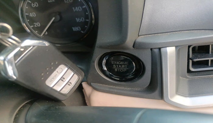 2024 Honda ELEVATE V CVT, Petrol, Automatic, 18,441 km, interior