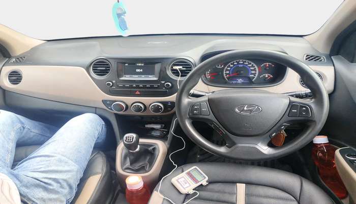 2017 Hyundai Grand i10 SPORTZ 1.2 KAPPA VTVT, Petrol, Manual, 1,07,145 km, interior