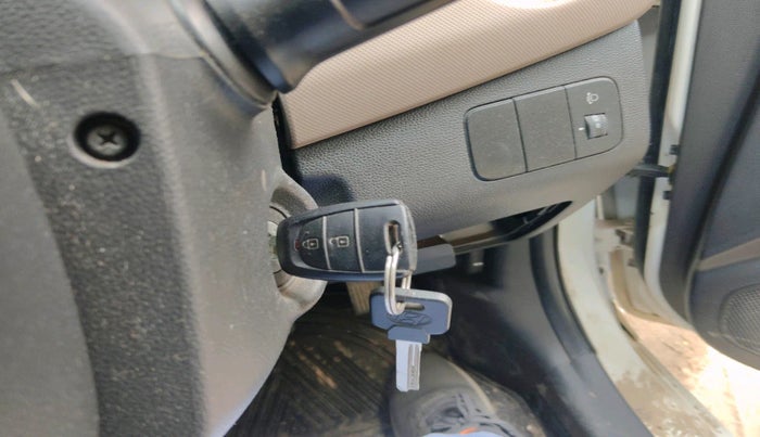 2014 Hyundai Grand i10 MAGNA 1.2 KAPPA VTVT, Petrol, Manual, 48,302 km, interior