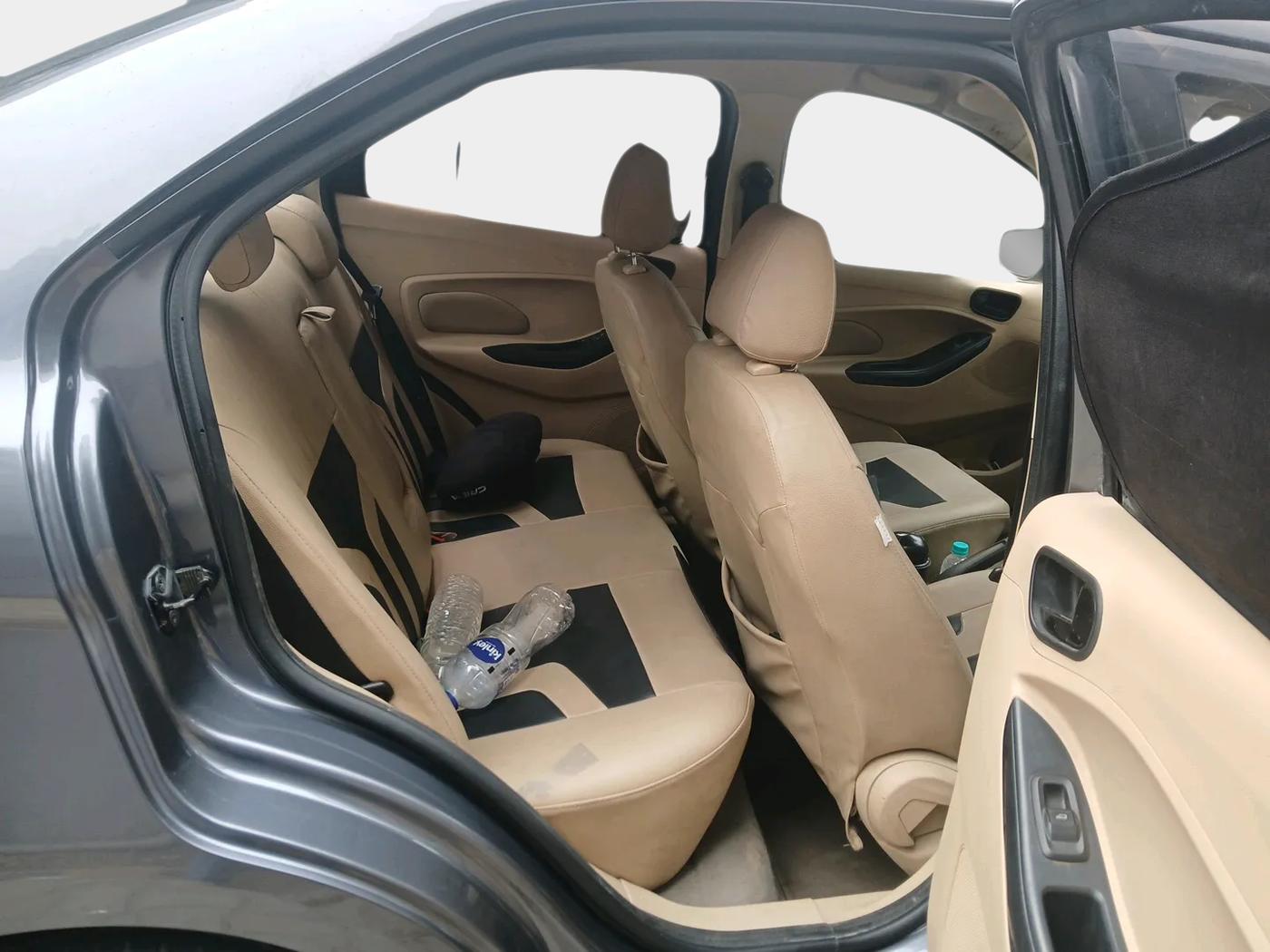 2017 Ford Figo Aspire TITANIUM 1.2 PETROL, Petrol, Manual, 67,974 km, interior