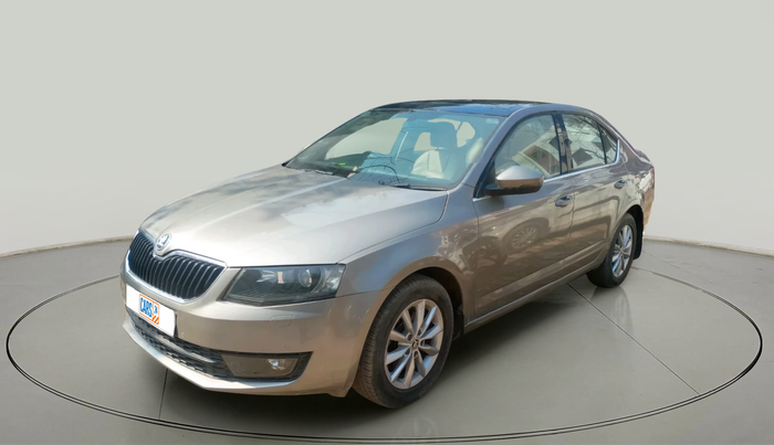 2016 Skoda Octavia STYLE PLUS AT 1.8 TSI, Petrol, Automatic, 68,323 km, exterior