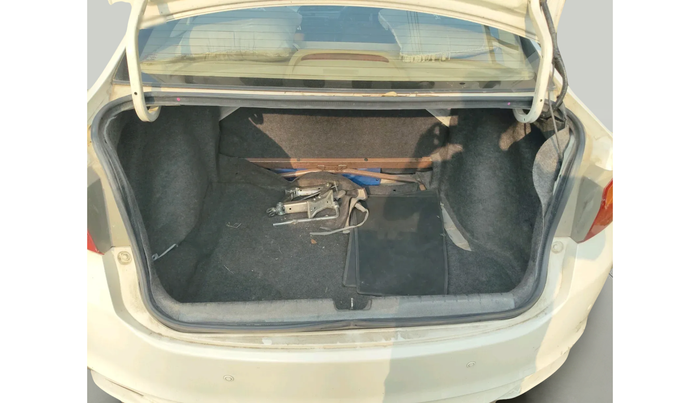 2015 Honda City 1.5L I-VTEC SV CVT, Petrol, Automatic, 1,99,585 km, exterior