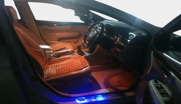 2015 Maruti Ciaz ZXI+, Petrol, Manual, 69,552 km, interior